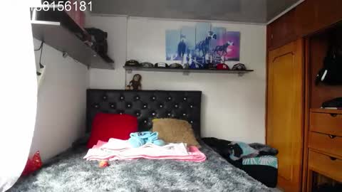 Myystiic online show from December 15, 5:53 pm