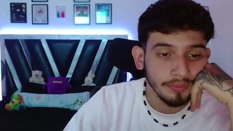 Sebas online show from December 18, 5:58 am