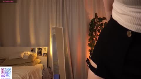 Brenda online show from March 25, 2:18 am