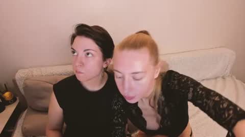 Amanda and  pair in a real life we love each other but can play with you online show from July 17, 3:14 pm