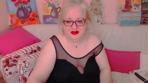 Alice online show from January 8, 8:25 pm