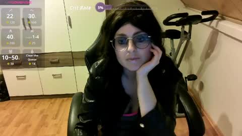 secretmia94 online show from April 30, 8:47 pm