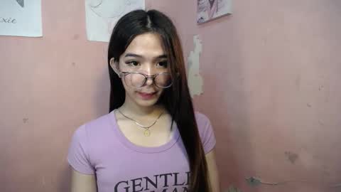 JUST CALL ME ABIA  online show from February 17, 9:13 am