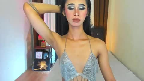 ashly online show from May 11, 1:12 am
