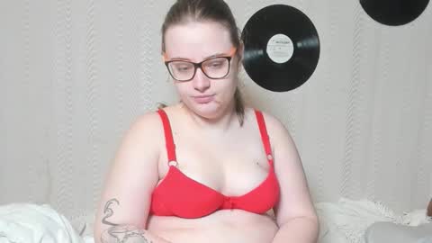 seductive_she_wolf online show from February 4, 6:12 pm