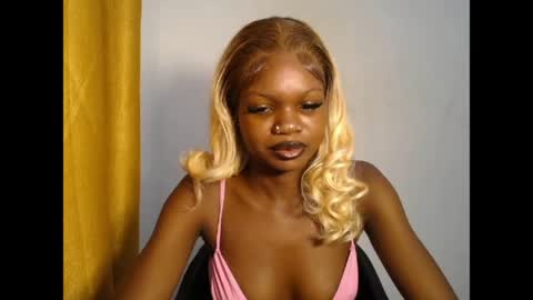 seductive_sugar247 online show from June 9, 2:44 am
