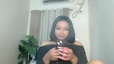 Deluxe online show from June 20, 7:36 am