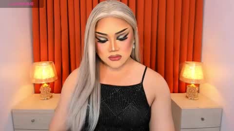 Natalie Mefford online show from February 24, 12:16 pm