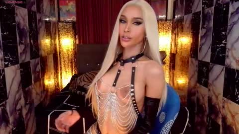 KATARINA LUST online show from March 16, 5:39 pm