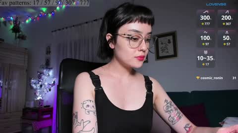 Snapshot of segismunda chatting on December 28, 2:33 am Luciana online show from December 28, 2:33 am