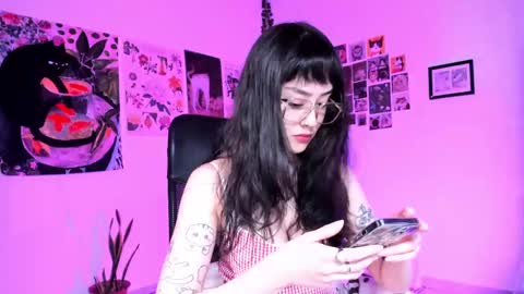 Snapshot of segismunda chatting on September 29, 10:09 pm Luciana online show from September 29, 10:09 pm