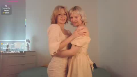 Snapshot of selen_s chatting on October 17, 2:32 pm selen_s online show from October 17, 2:32 pm