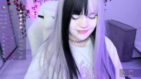 Selena  online show from November 11, 5:42 am