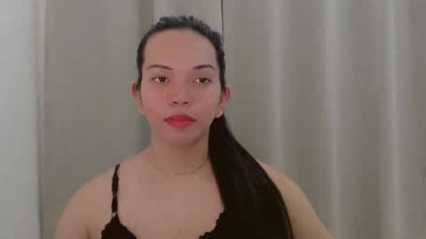 Selena online show from December 21, 9:33 am