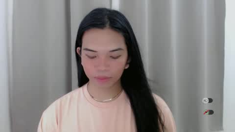 Selena online show from January 12, 12:33 pm