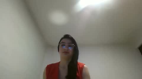 Snapshot of selena_rous chatting on October 28, 3:57 pm Selena Rous online show from October 28, 3:57 pm