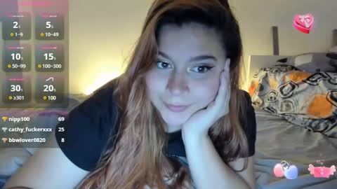 selena david and lina online show from February 26, 9:31 pm