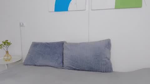 Selena online show from October 29, 7:10 am