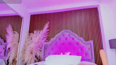 selenastonne online show from January 6, 10:14 pm