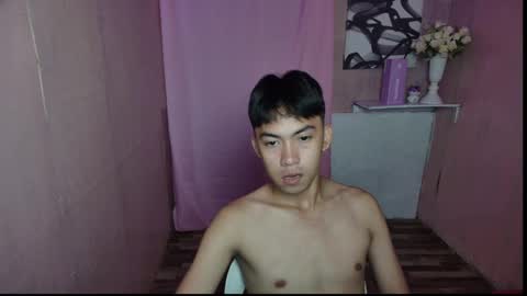 Snapshot of selene_0417 chatting on October 24, 9:32 am Aprilane online show from October 24, 9:32 am