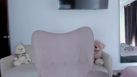 Alejandra  online show from April 10, 2:55 pm