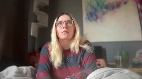 Selene online show from February 22, 1:46 pm