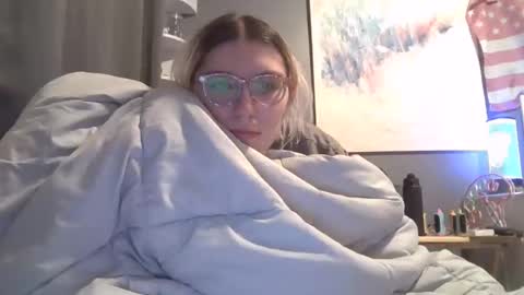 Selene online show from January 19, 6:42 am