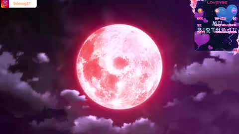 Selene G  online show from July 18, 2:13 am