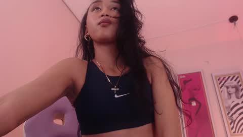 Mayte online show from February 7, 2:04 pm