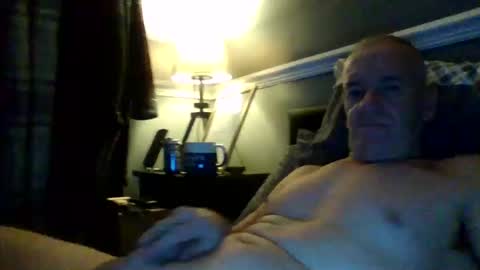 selfsucker28772 online show from November 23, 8:07 pm