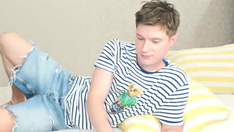 Snapshot of semyonone chatting on October 18, 6:45 pm Semyon online show from October 18, 6:45 pm