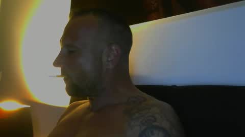Snapshot of sence08 chatting on September 18, 5:17 pm sence08 online show from September 18, 5:17 pm