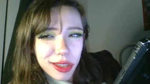 Snapshot of sendforesme chatting on December 29, 4:16 am goddess esme  online show from December 29, 4:16 am