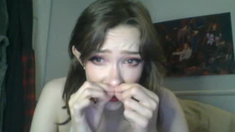 Snapshot of sendforesme chatting on February 15, 2:15 am goddess esme  online show from February 15, 2:15 am