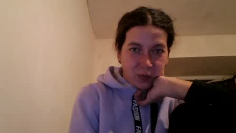 sendiarayl online show from February 10, 9:51 pm