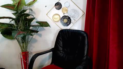 sensational_yeng online show from November 24, 6:17 pm