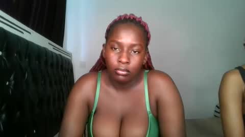 sensual_ria online show from June 5, 6:52 am