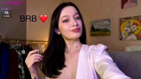 sensuallucy233 online show from December 23, 6:08 am