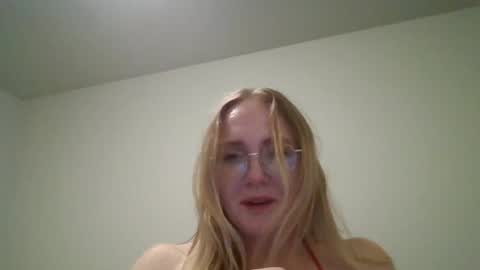 sensualmichelle online show from June 26, 8:09 am