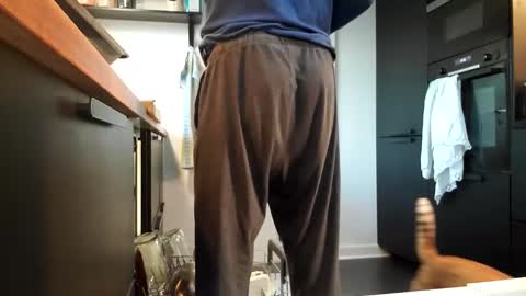 Snapshot of sensuasculine chatting on January 10, 8:07 am Matt online show from January 10, 8:07 am