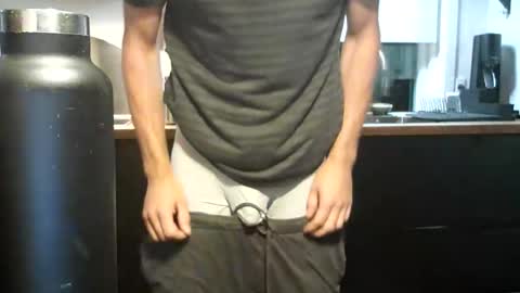 Snapshot of sensuasculine chatting on October 10, 8:35 pm Matt online show from October 10, 8:35 pm