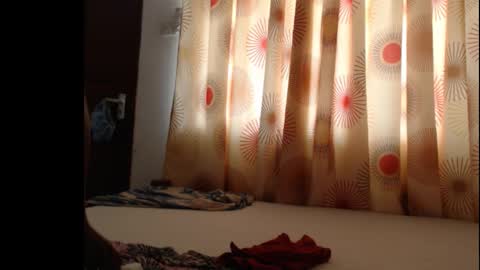 Anne online show from November 19, 7:40 am