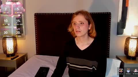 Seraphine star online show from April 18, 3:30 am