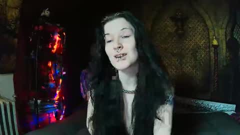 Seraphin Munster online show from November 20, 7:22 pm