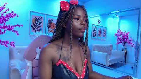serena_ebony online show from January 6, 12:09 pm