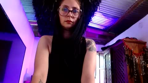 Serena Xyz online show from April 18, 7:58 pm