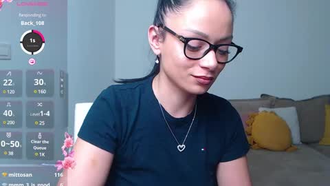 Snapshot of serenesophi chatting on February 17, 12:54 am SereneSophi online show from February 17, 12:54 am