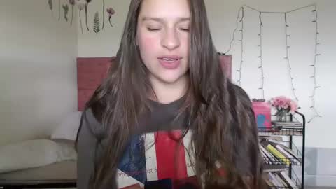 serenity_crystal online show from December 21, 4:57 pm