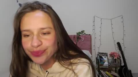 serenity_crystal online show from December 31, 12:43 am