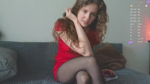 Hey Guys and Girls non-binary personalities  Im Sereta online show from May 30, 11:41 am